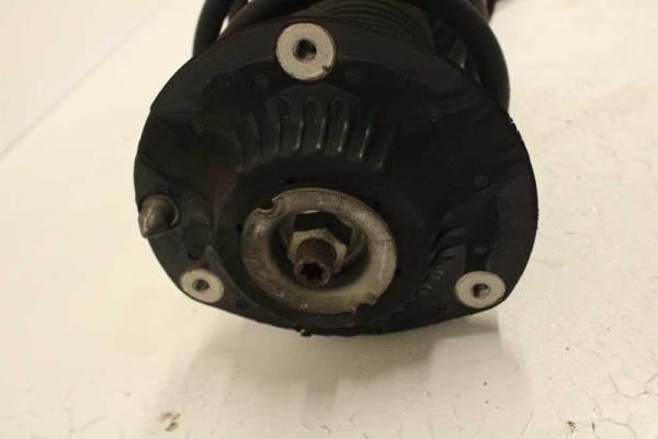 AMORTISSEUR AVANT DROIT OPEL ASTRA K - Vue 2